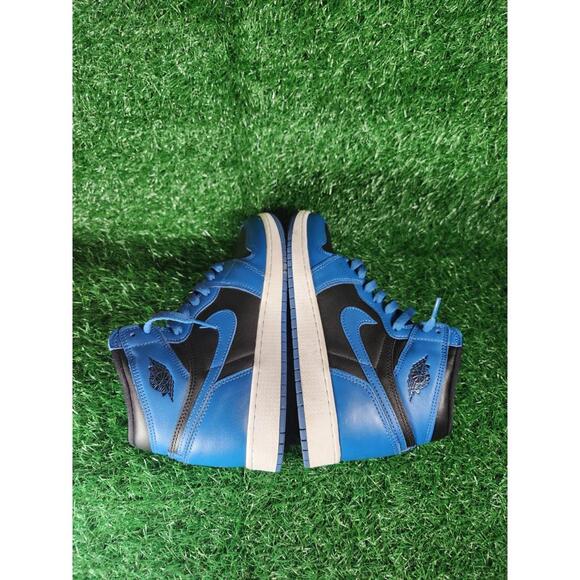 Nike Air Jordan 1 Retro High OG Dark Marina Blue Size 7Y Or 8.5 Women Sneakers - Picture 6 of 7